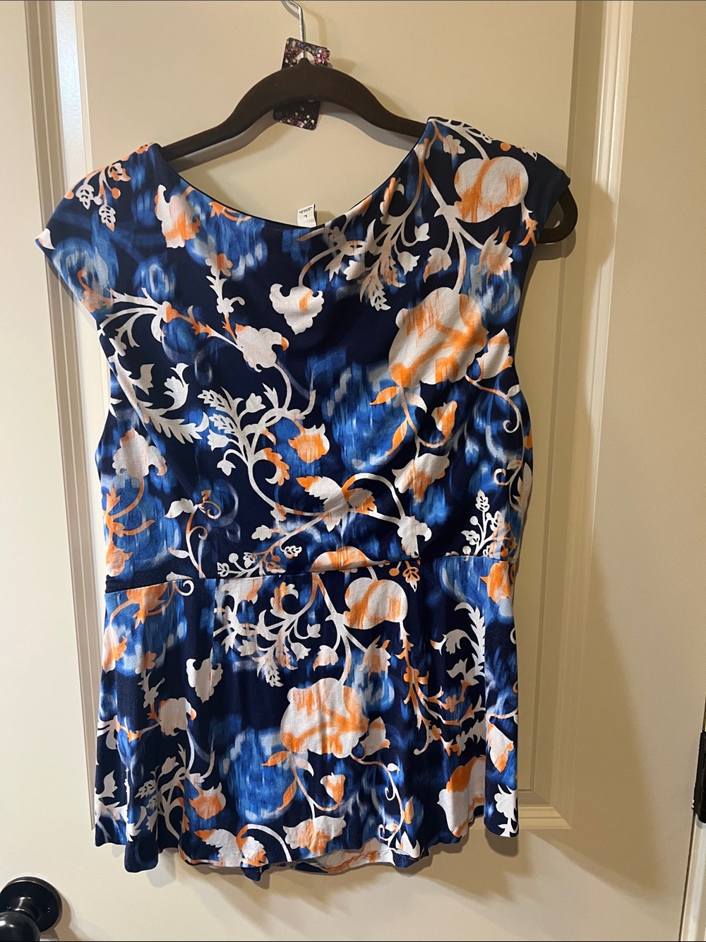 Navy with blue  shade twist -Front tunic Orange & white floral H073 - Picture 7 of 7